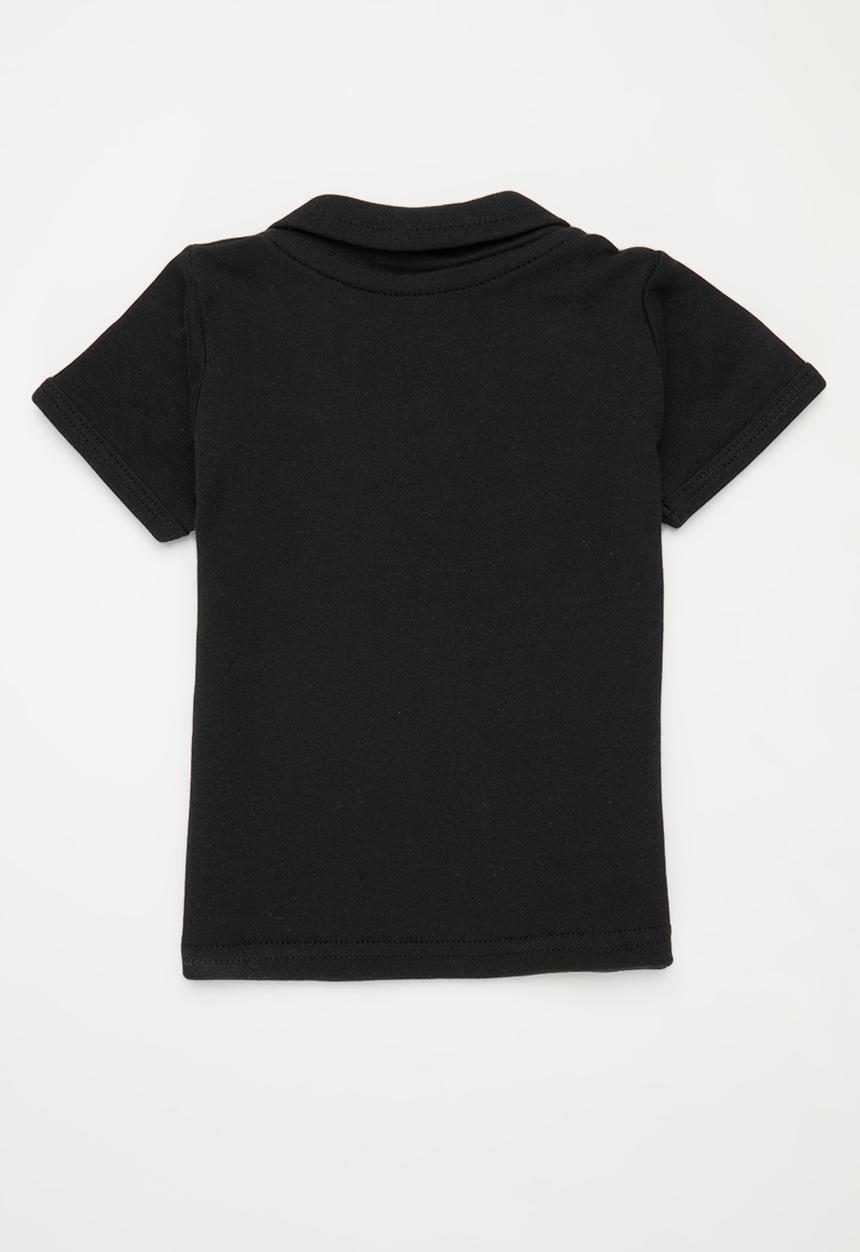 Black baby tab collar t-shirt