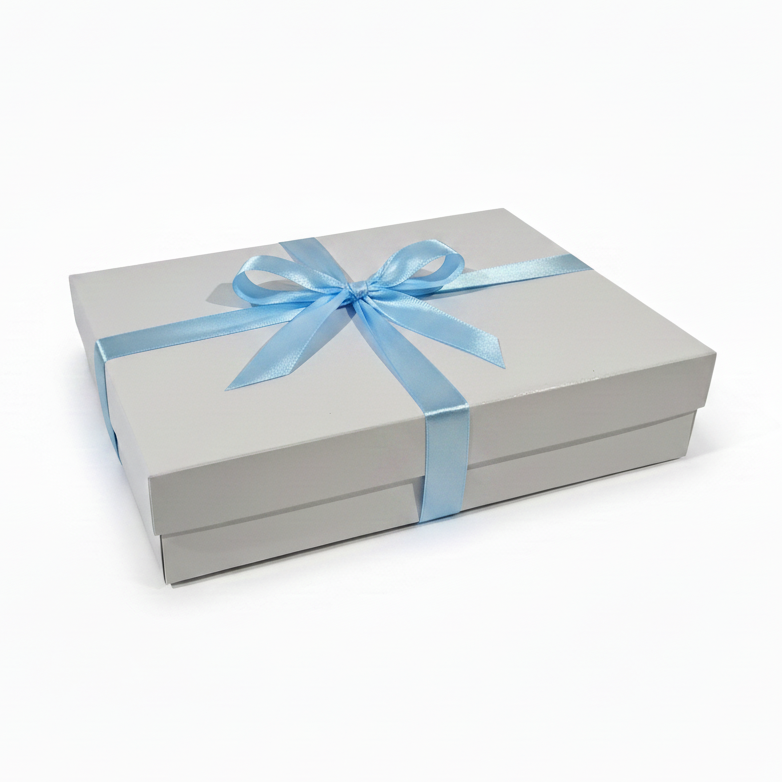 Gift box with pink ribbon