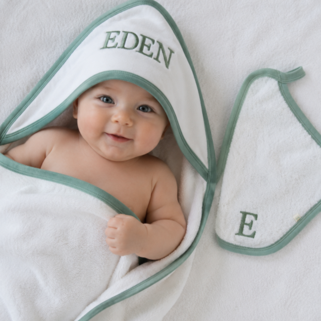 Personalised Baby Towel & Wash Cloth Set2