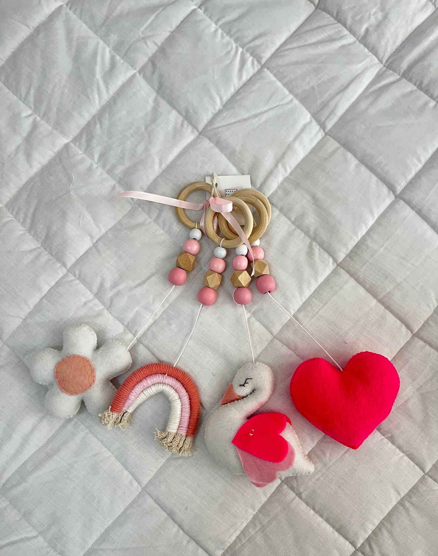 Swan Dangle Set