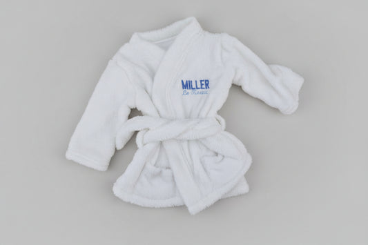 White robe with Personalised embroidery name on bathrobe.